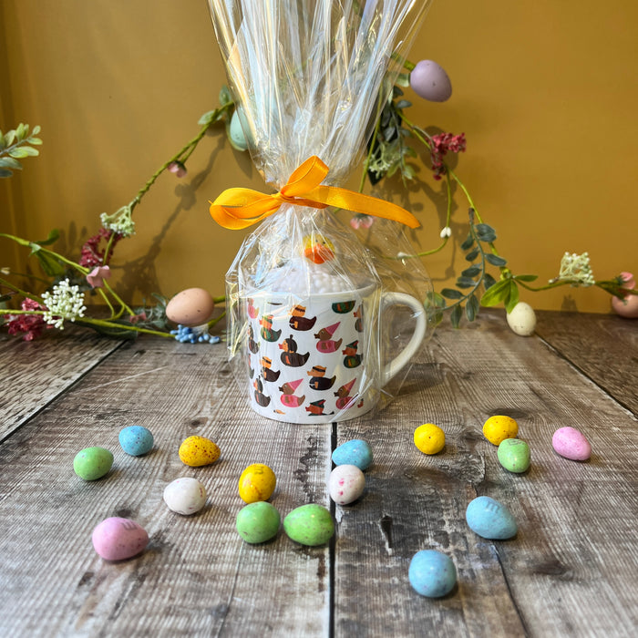 Dukki's Nottingham Outlaws mini mug Easter gift set